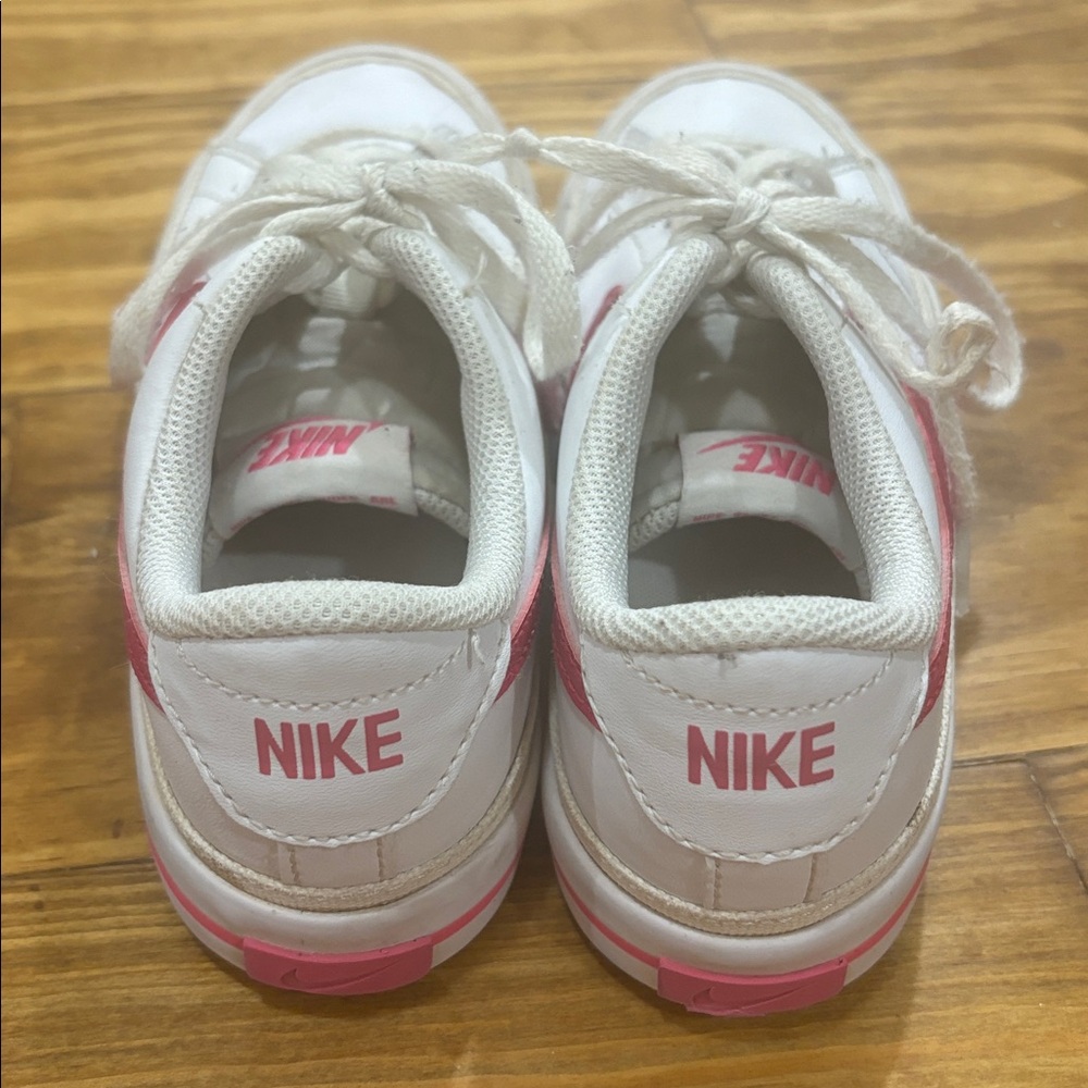 Nike Court Legacy Sneakers White & Laser Fuchsia Pink Swoosh Size 4Y - Picture 4 of 6